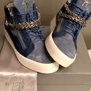 Giuseppe Zanotti Metal accent size 12 sneaker